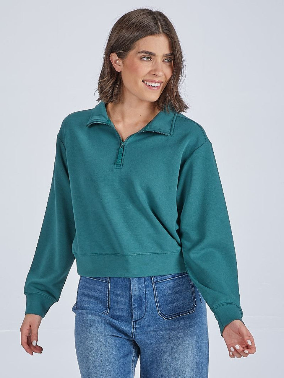 QUARTER ZIP PULLOVER