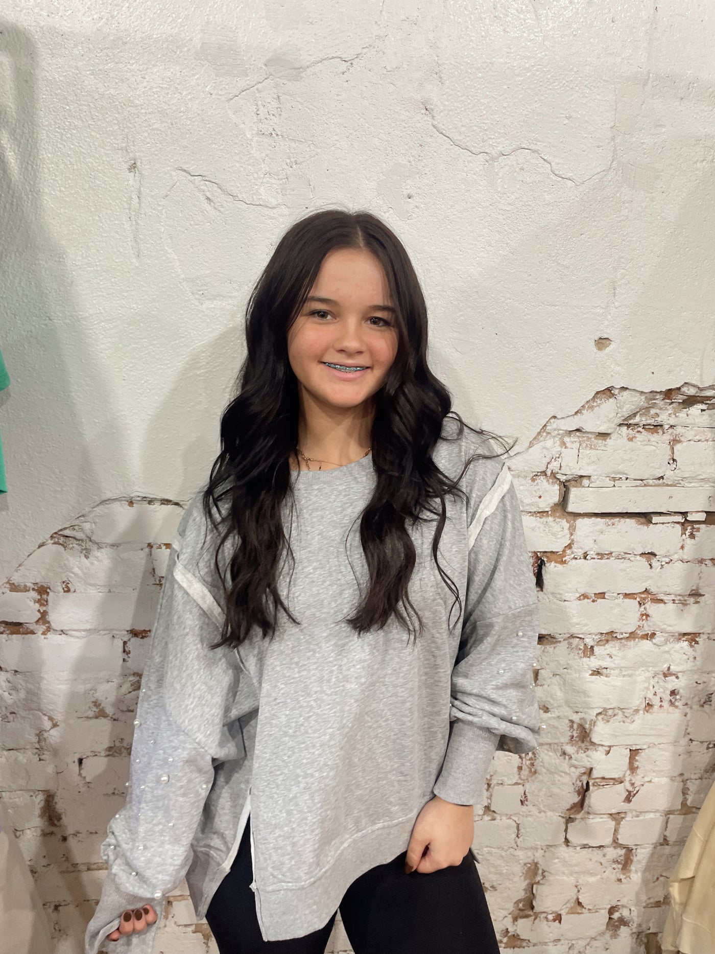 RACHELLE PEARL SLEEVE TOP
