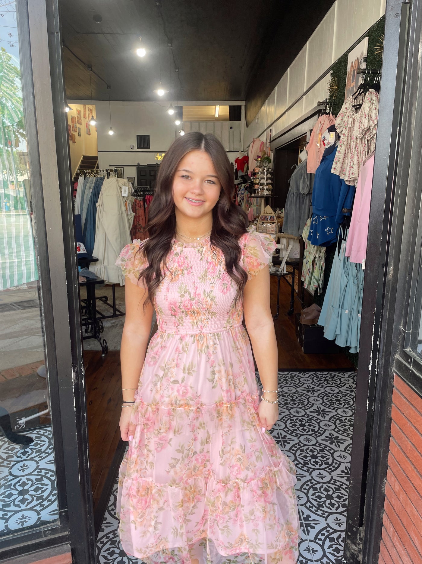 FLORAL SMOCKED TIERED MAXI DRESS