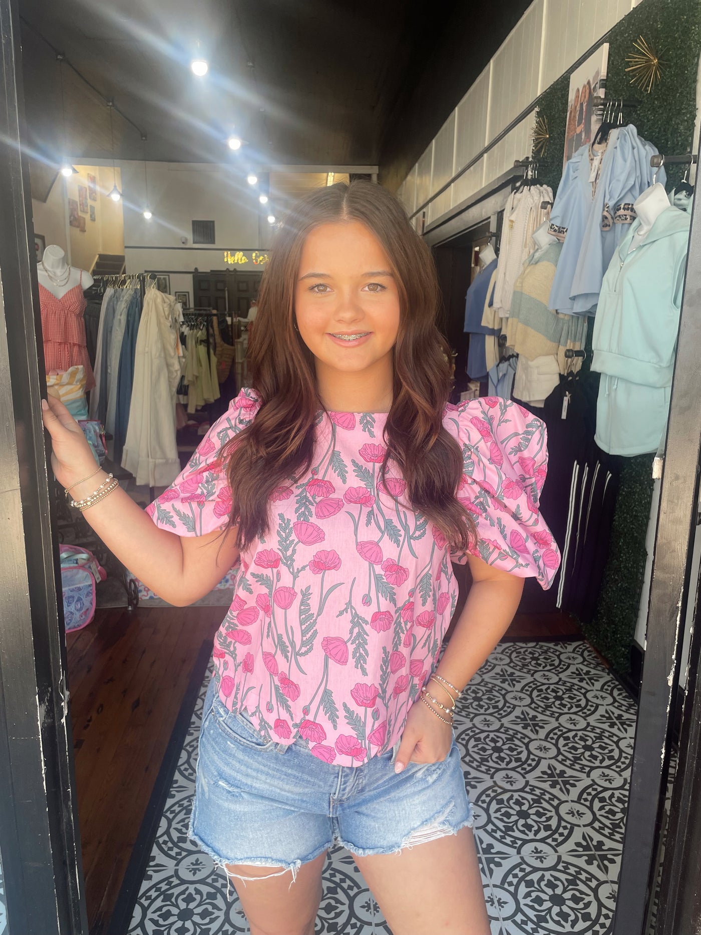 PICK ME UP FLORAL TOP