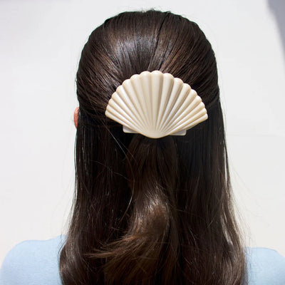 SHIMMERING SHELL FLAT HAIR CLIP