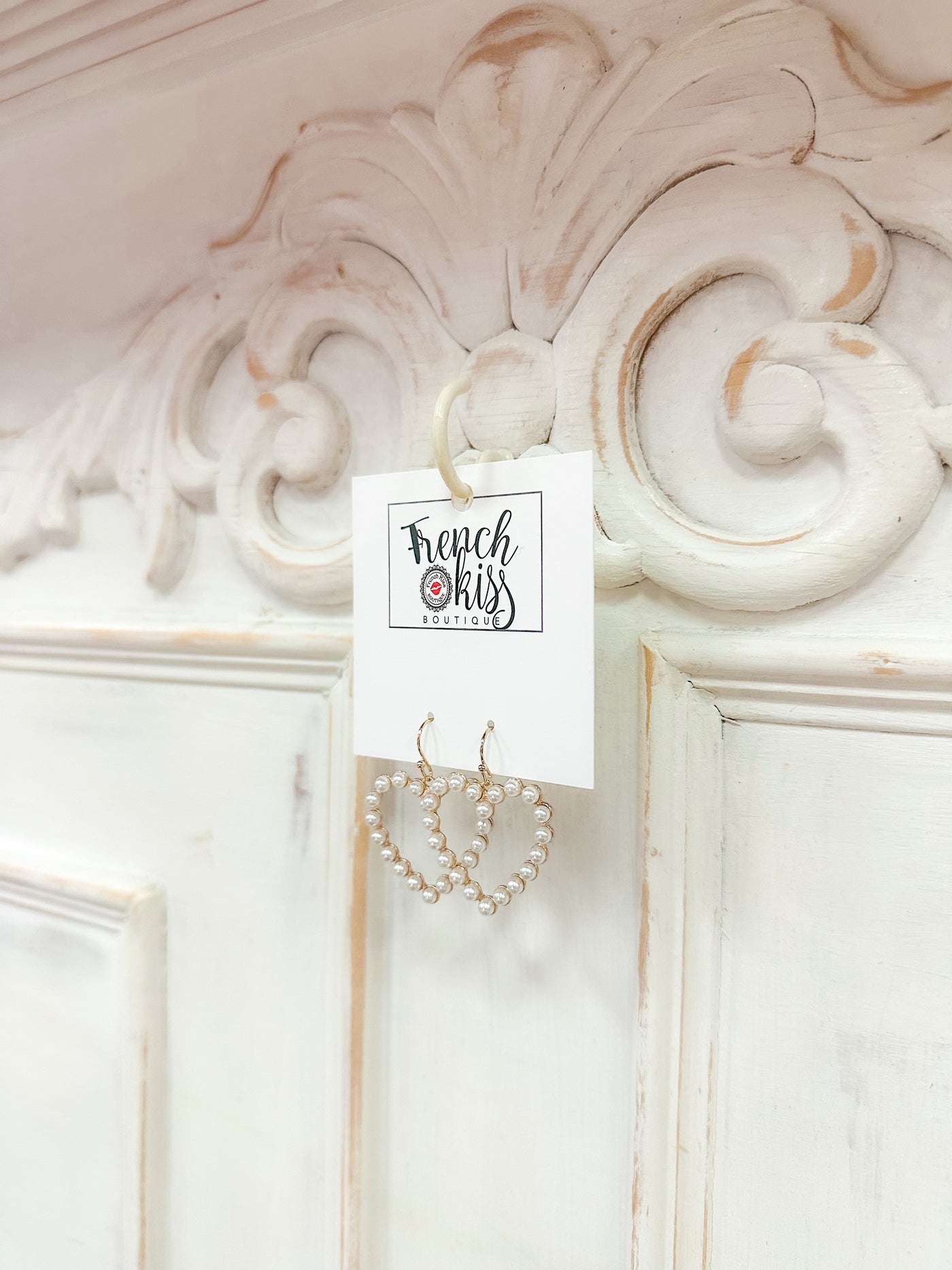 PEARL PAVE HEART EARRINGS