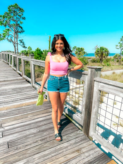AVERY SQUARE NECK CROP TOP