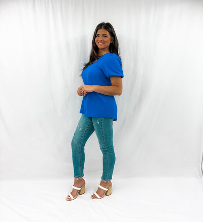 BLUE SKIES BUBBLE SLEEVE TOP